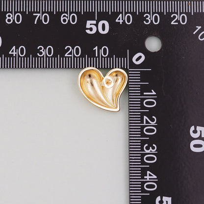 1pair 18K Gold Filled Heart Earrings,Gold Earrings,Dainty Earrings
