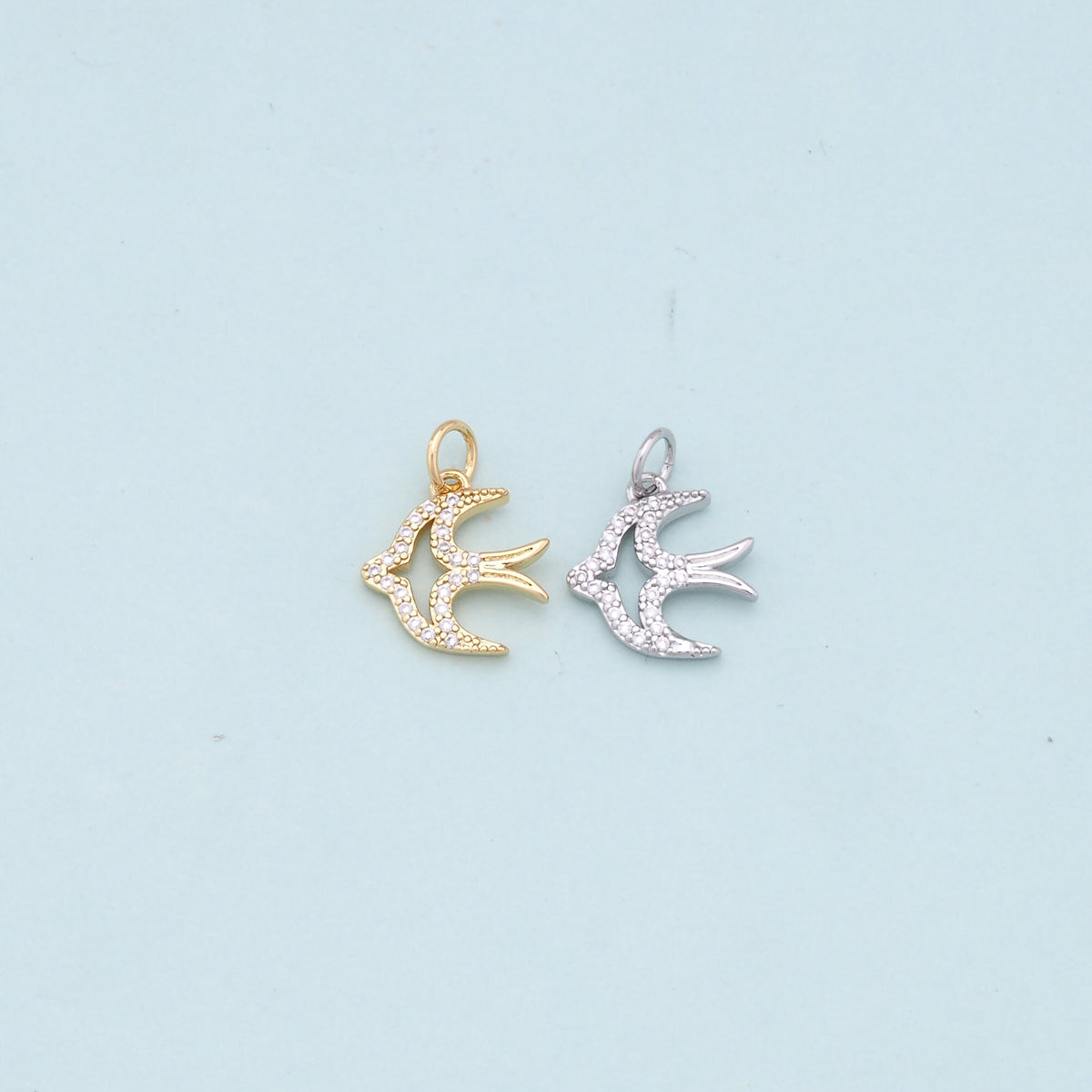 18K Gold Filled Hand Charm Pendant for Jewelry Making
