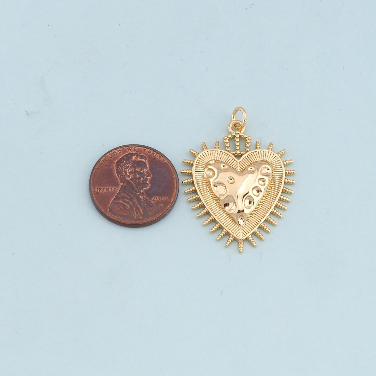 Gold sacred Heart Charms,18K Gold Filled flame sacred heart Pendant,Religious Charm Bracelet Necklace for DIY Jewelry Making 
