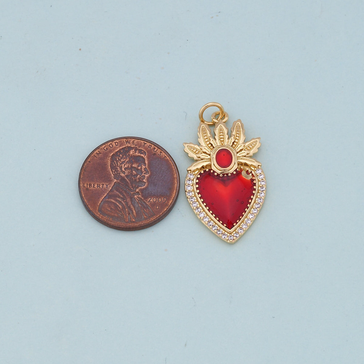 18K Gold Filled Sacred Heart Charm Pendant for Jewelry Making