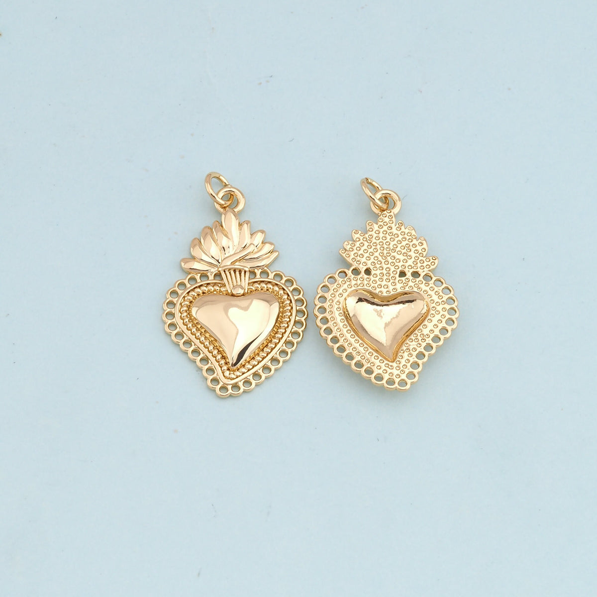 Gold sacred Heart Charms,18K Gold Filled flame sacred heart Pendant,Religious Charm Bracelet Necklace for DIY Jewelry Making 