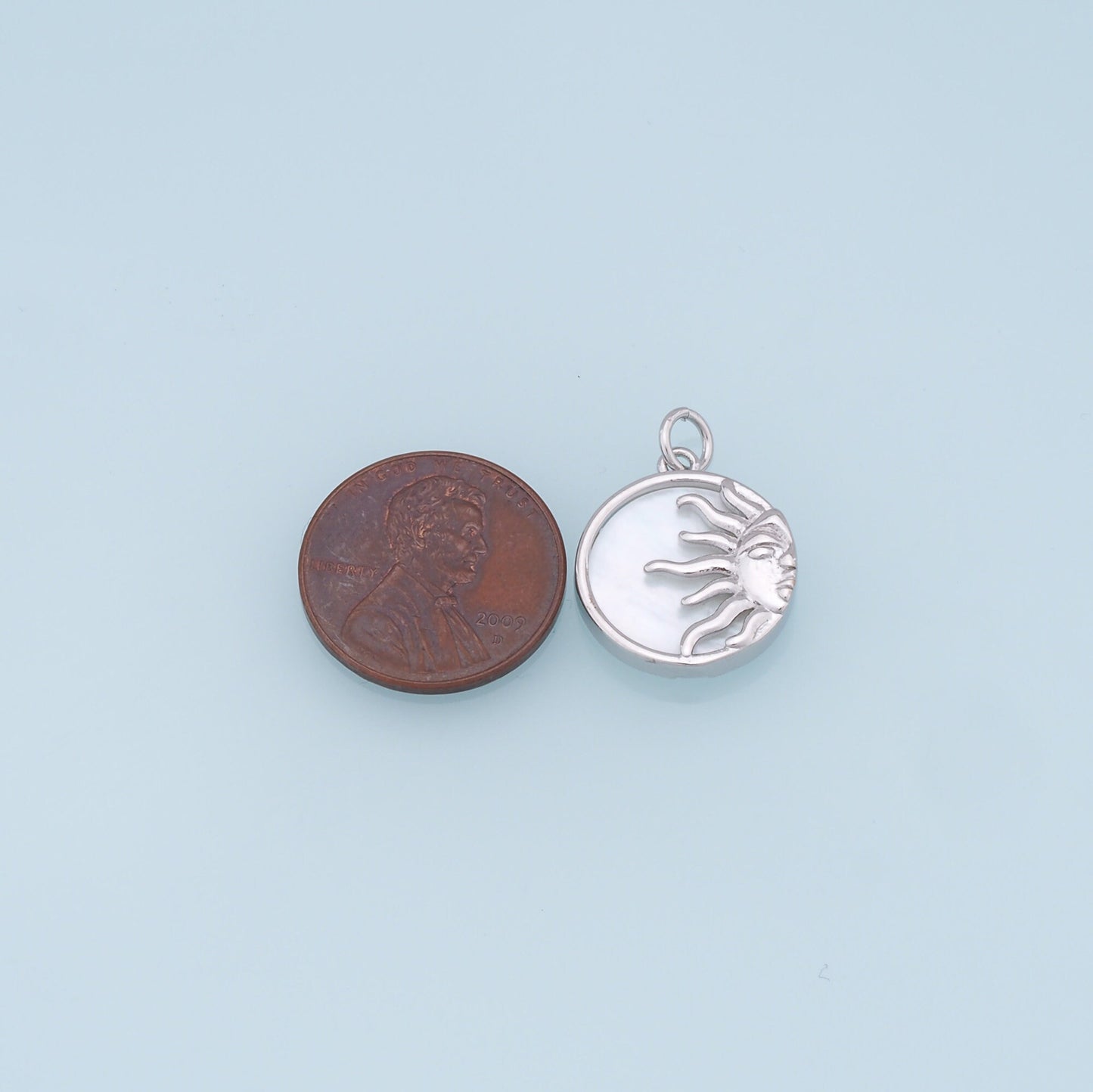 Gold Sun Charms,18K Gold Filled Round Coin Pendant,Sun Charm Bracelet Necklace for DIY Jewelry Making Supply