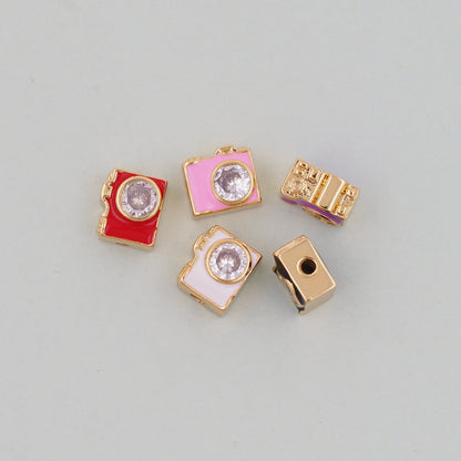 18K Gold Filled Hand Charm Pendant for Jewelry Making