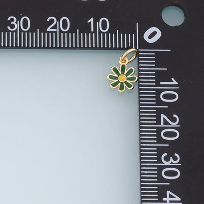 Gold Daisy Charms,18K Gold Filled Daisy Pendant,Daisy Charm Bracelet Necklace for DIY Jewelry Making Supply