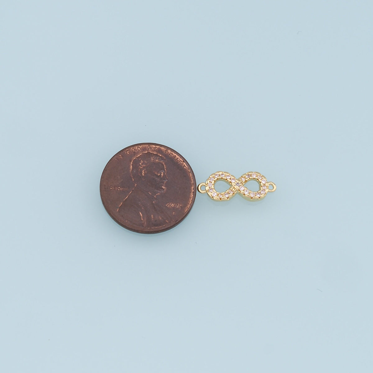18K Gold Filled Hand CZ Charm Pendant for Jewelry Making