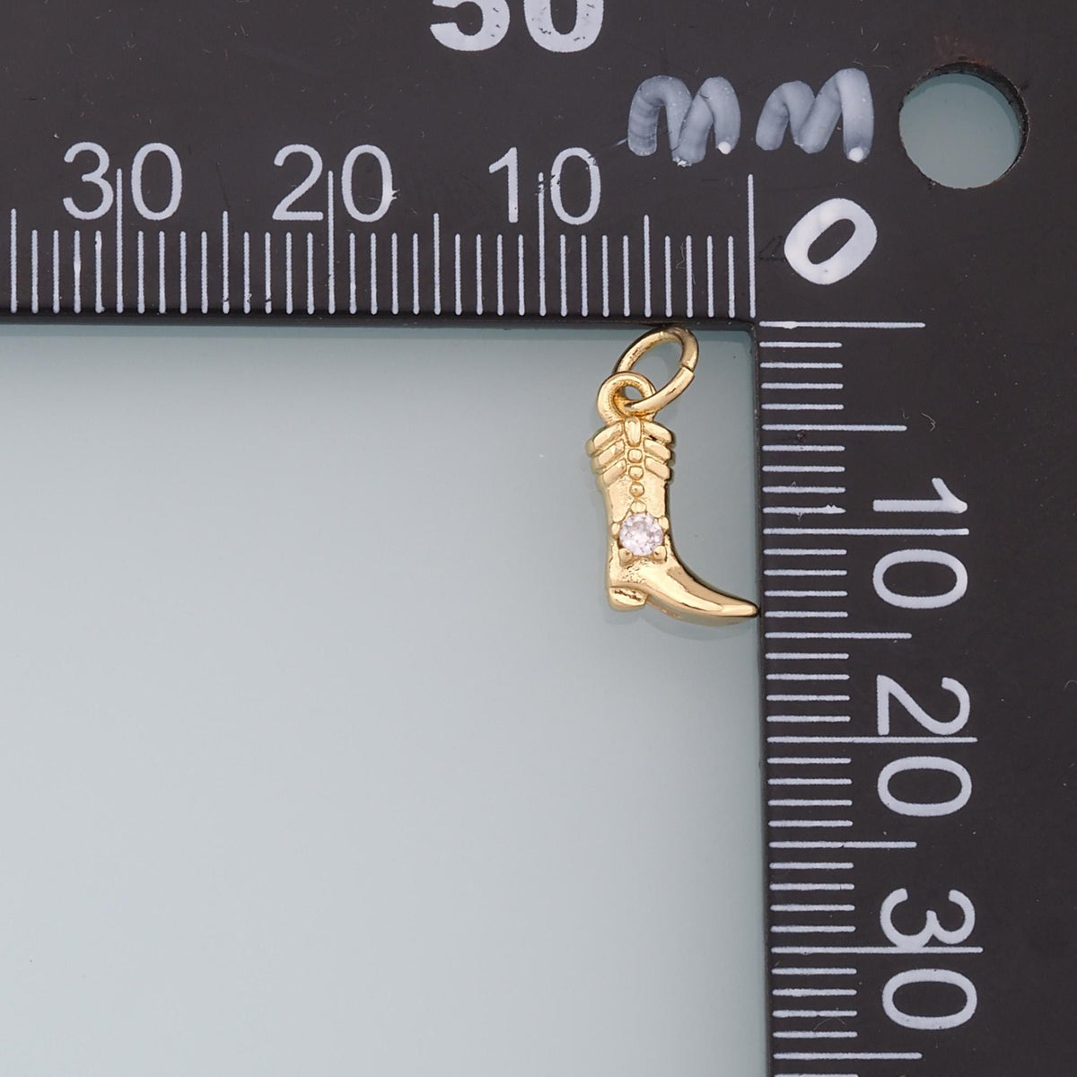 18K Gold Filled Hand Charm Pendant for Jewelry Making