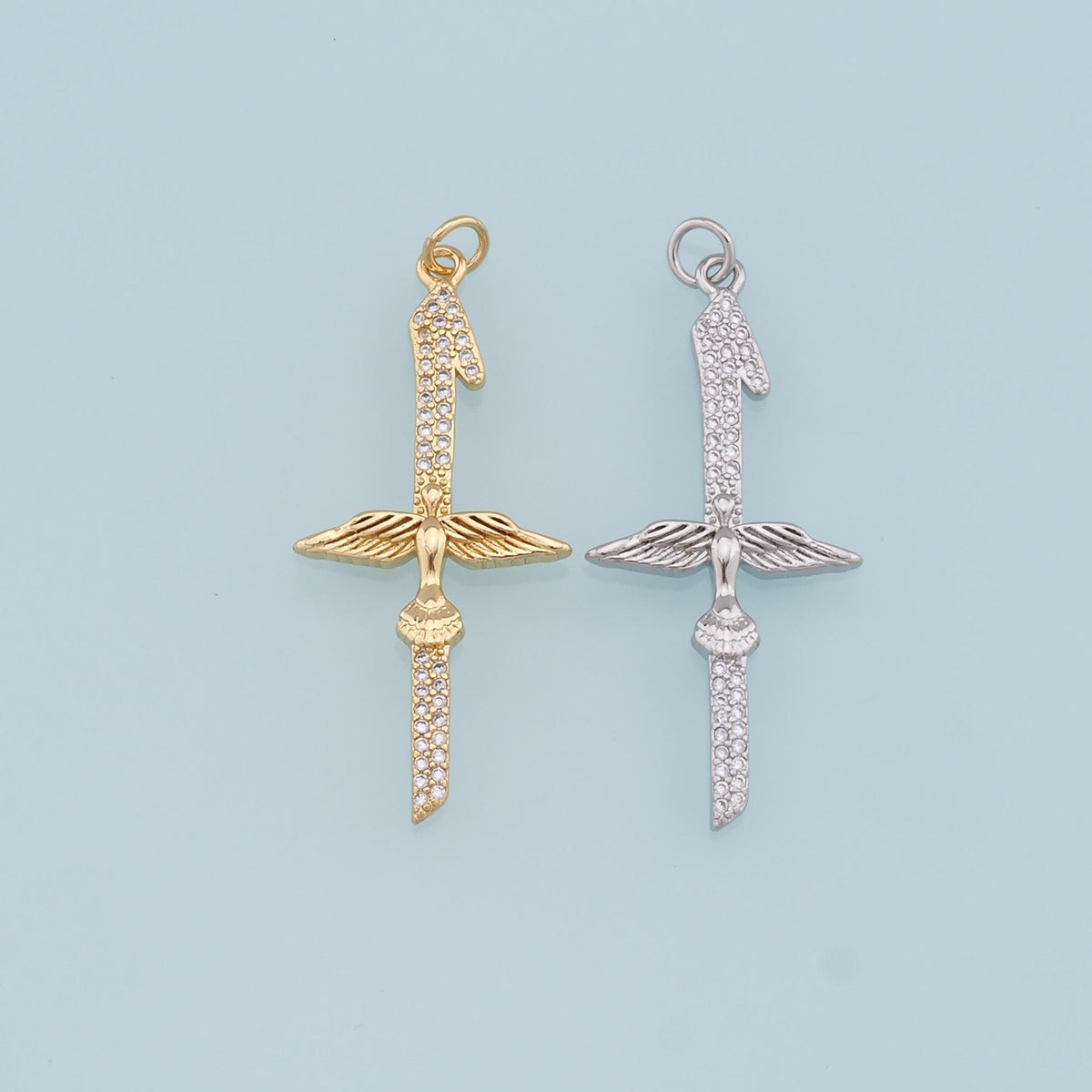 18K Gold Filled Hand CZ Charm Pendant for Jewelry Making