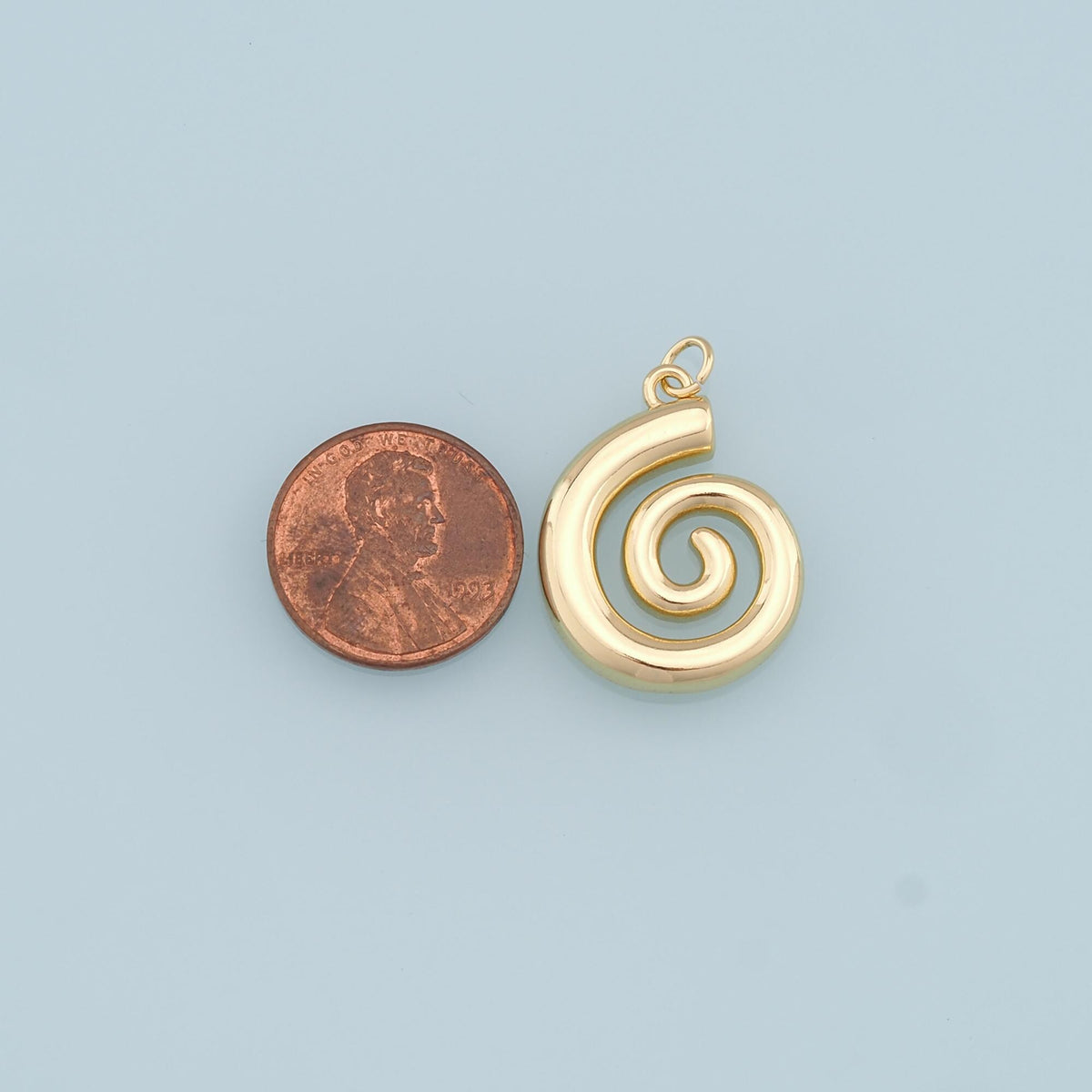 Gold Shell Charms,18K Gold Filled Conch Shell Pendant,Conch Shell Charm Bracelet Necklace for DIY Jewelry Making Supply