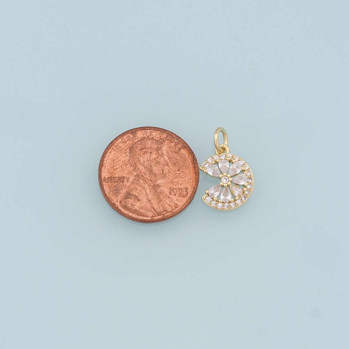 Gold Daisy Charms,18K Gold Filled Daisy Pendant,CZ Daisy Charm Bracelet Necklace for DIY Jewelry Making Supply