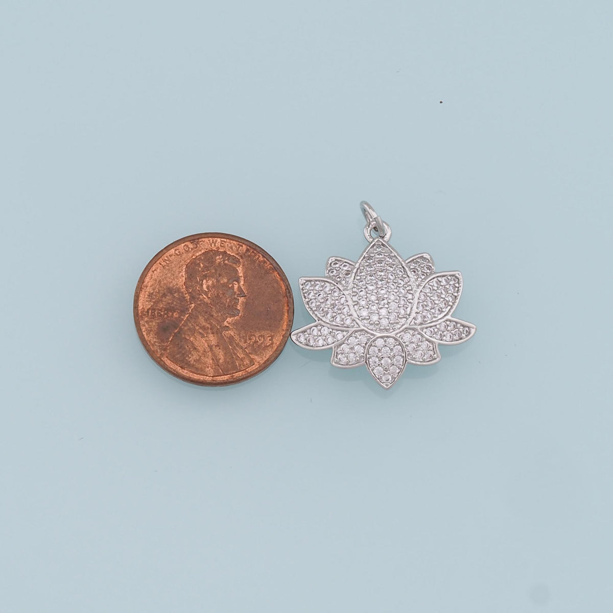 18K Gold Filled Hand Charm Pendant for Jewelry Making