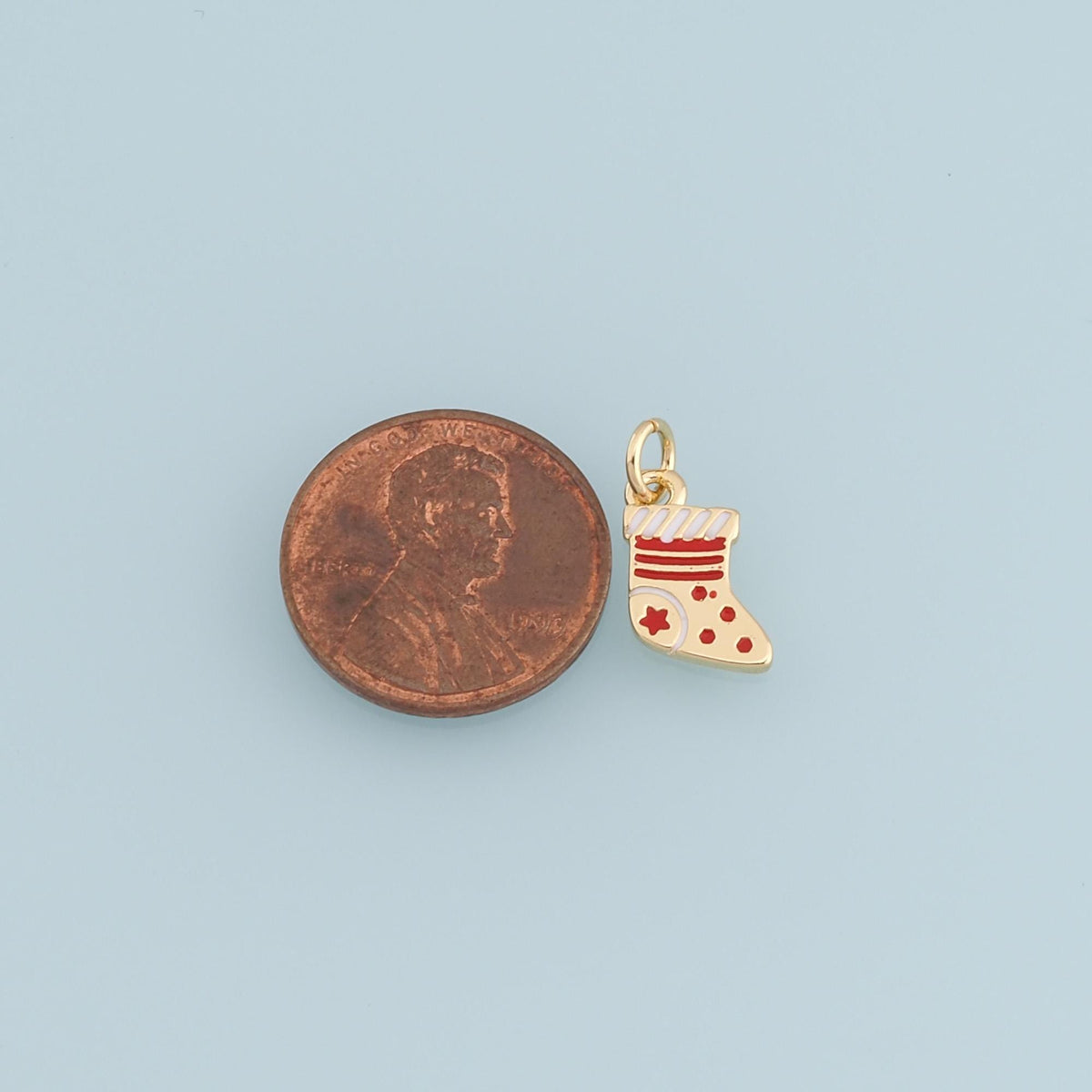 18K Gold Filled Hand Charm Pendant for Jewelry Making