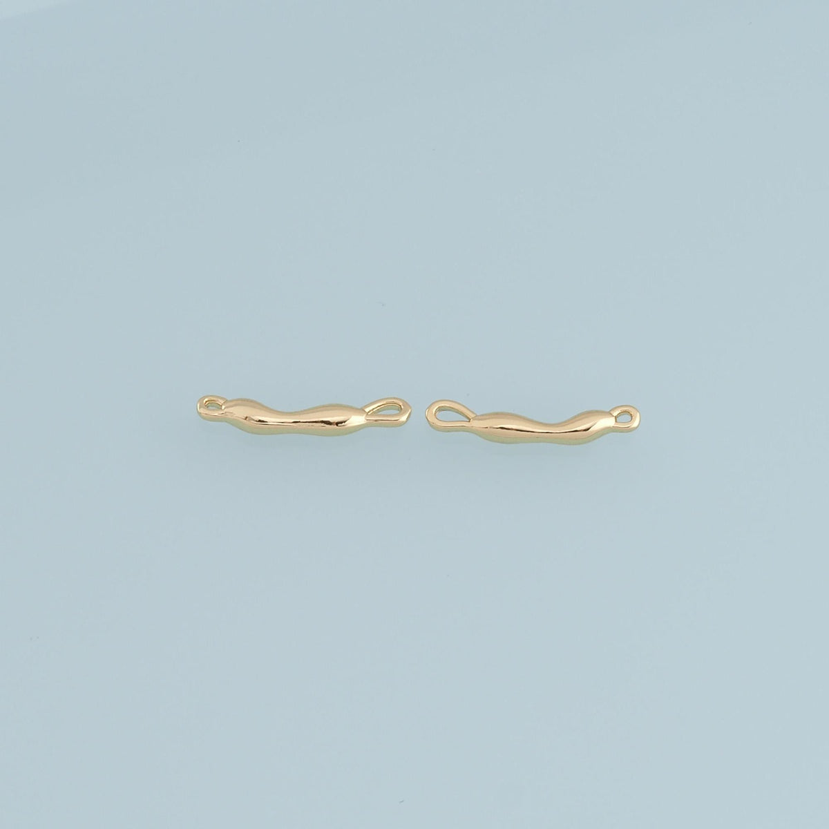 18K Gold Filled Hand Charm Pendant for Jewelry Making