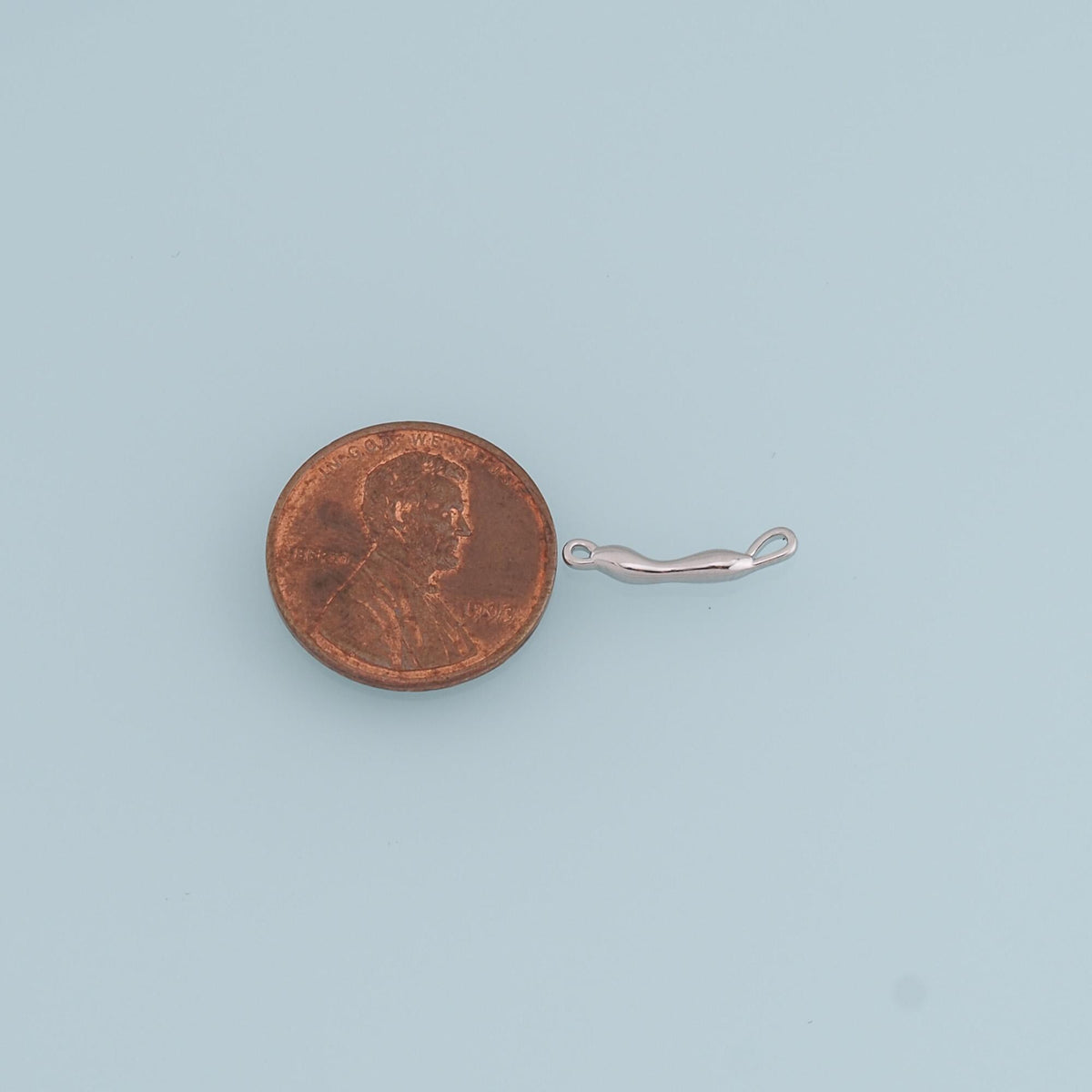 18K Gold Filled Hand Charm Pendant for Jewelry Making