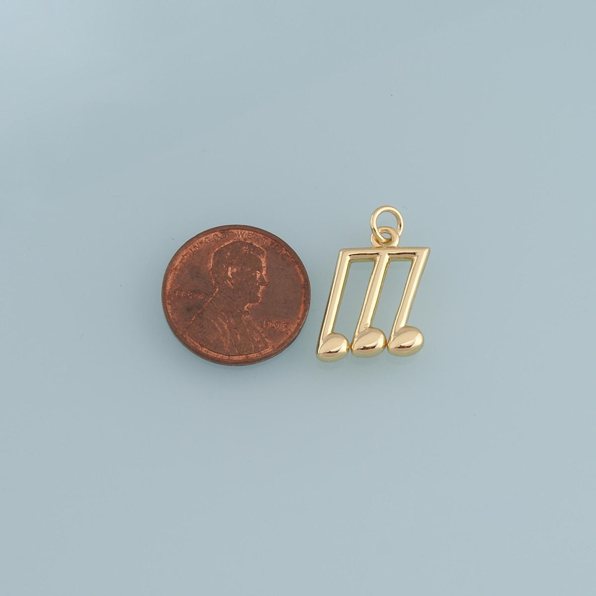 18K Gold Filled Hand Charm Pendant for Jewelry Making