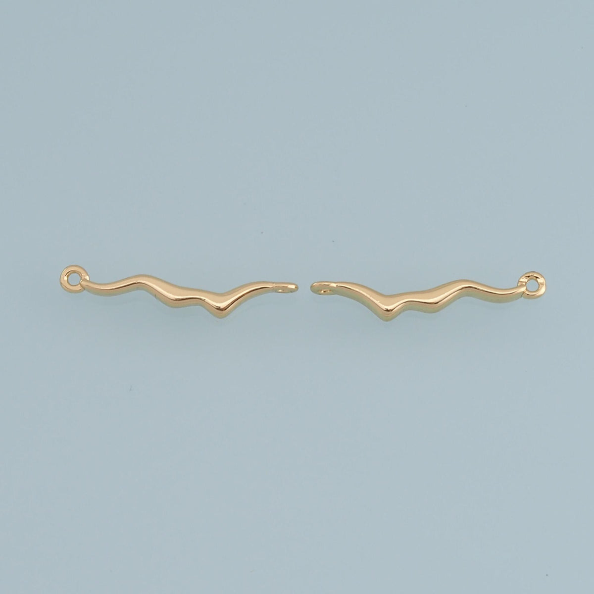 18K Gold Filled Hand Charm Pendant for Jewelry Making
