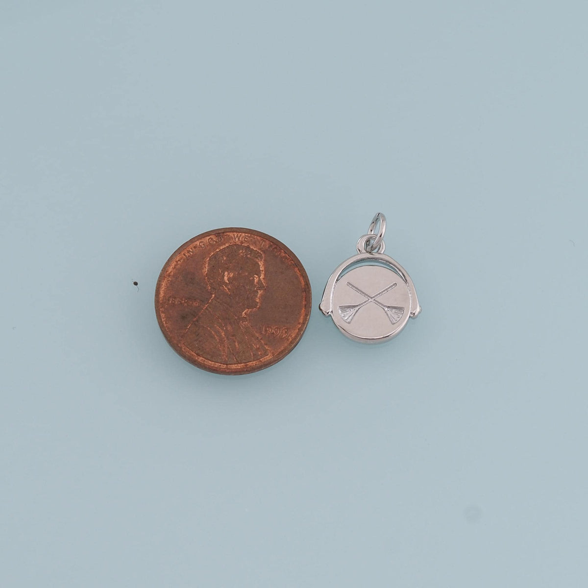 18K Gold Filled Hand Charm Pendant for Jewelry Making