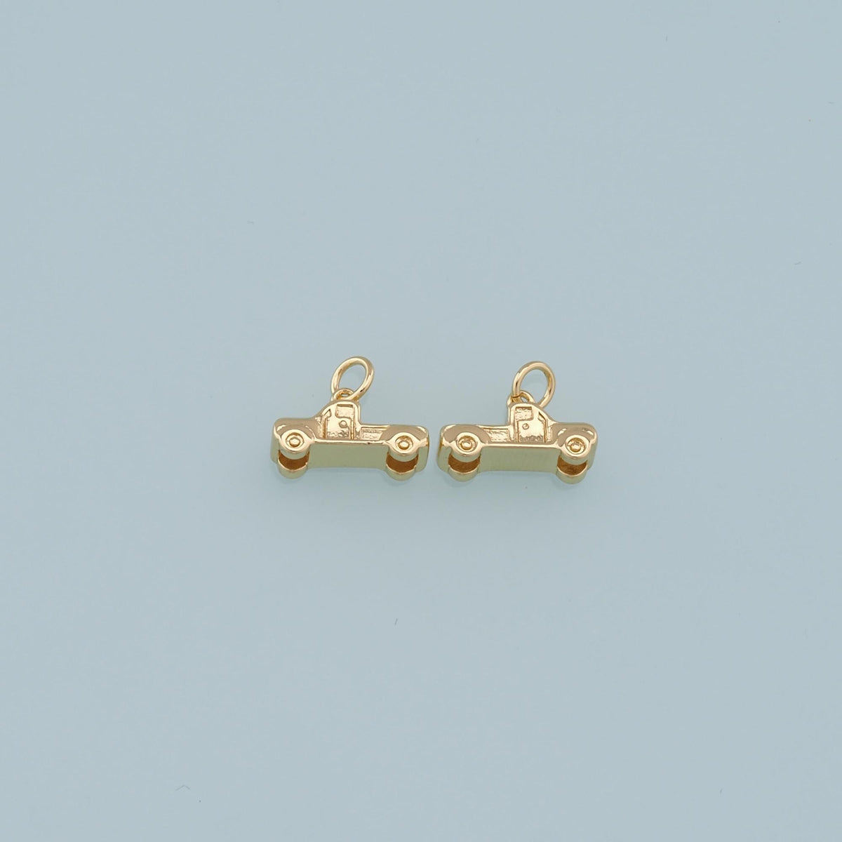 18K Gold Filled Hand CZ Charm Pendant for Jewelry Making
