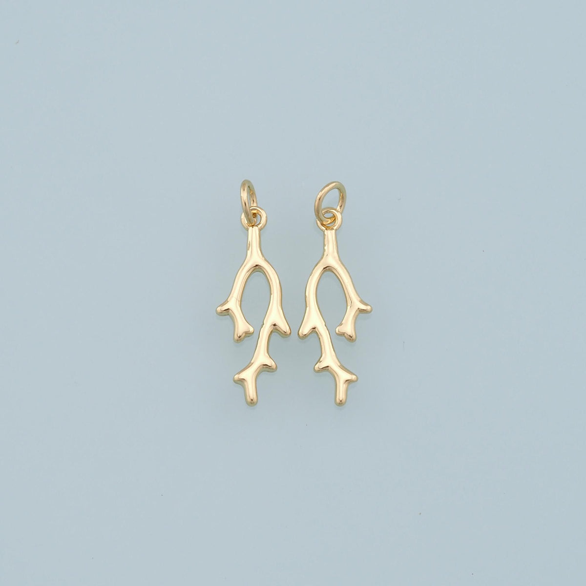 18K Gold Filled Hand Charm Pendant for Jewelry Making