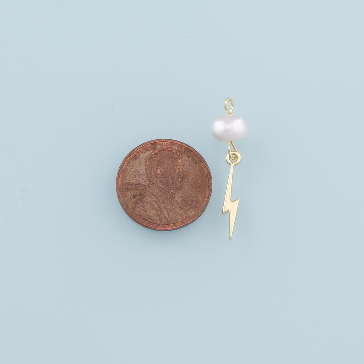 18K Gold Filled Hand Pearl Charm Pendant for Jewelry Making