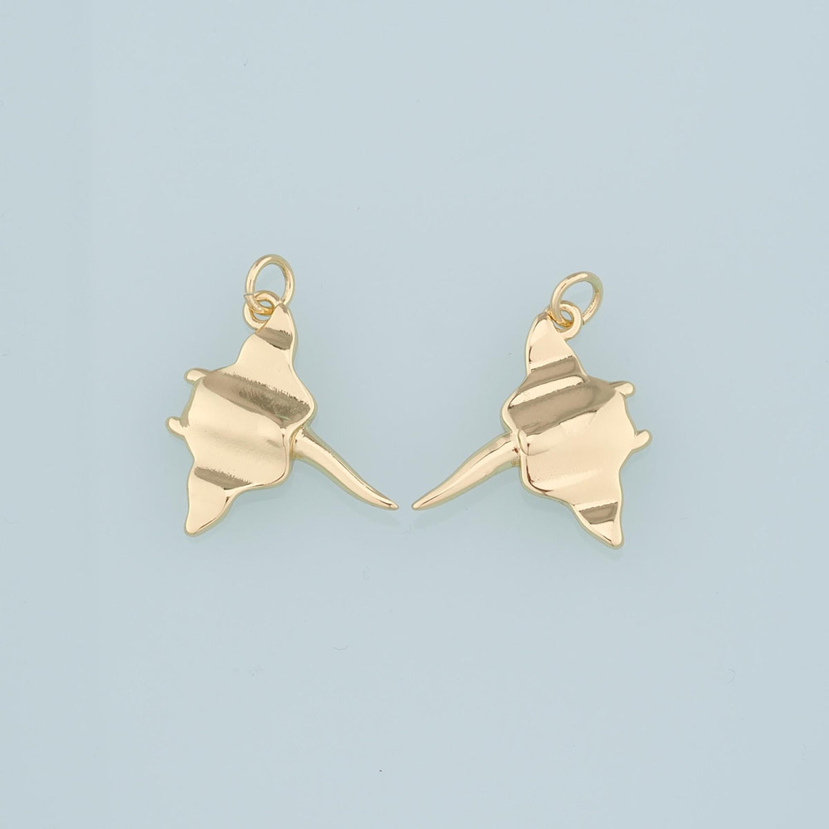 18K Gold Filled Manta Ray Pendant,Dainty Manta Ray Charm Bracelet Necklace for DIY Jewelry Making Supply