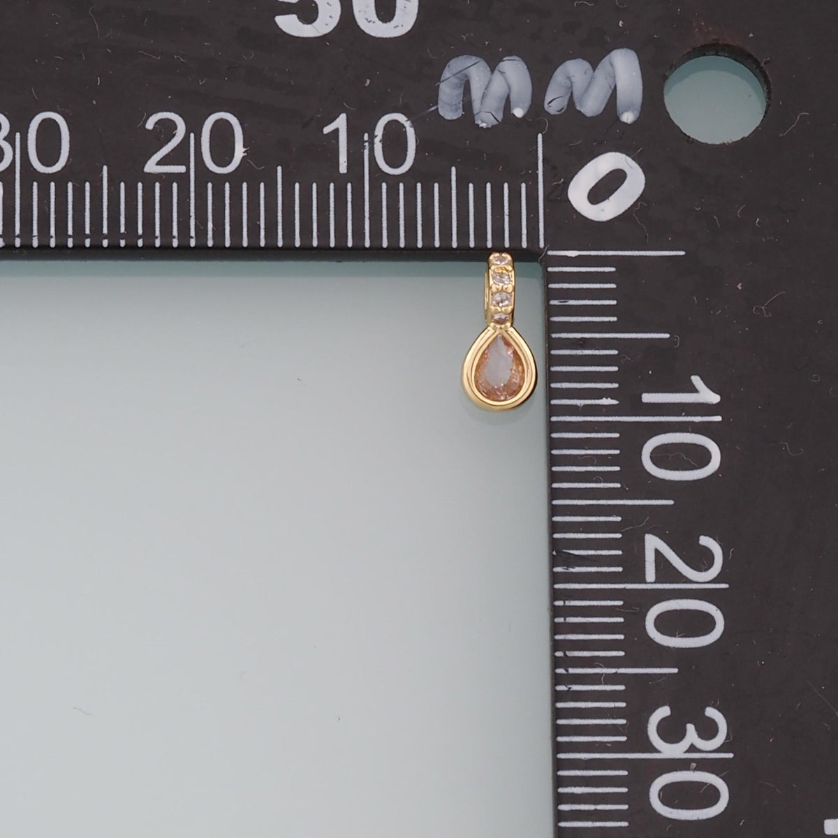 18K Gold Filled Hand Charm Pendant for Jewelry Making