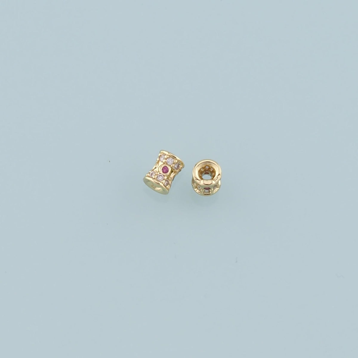 18K Gold Filled Hand Charm Pendant for Jewelry Making