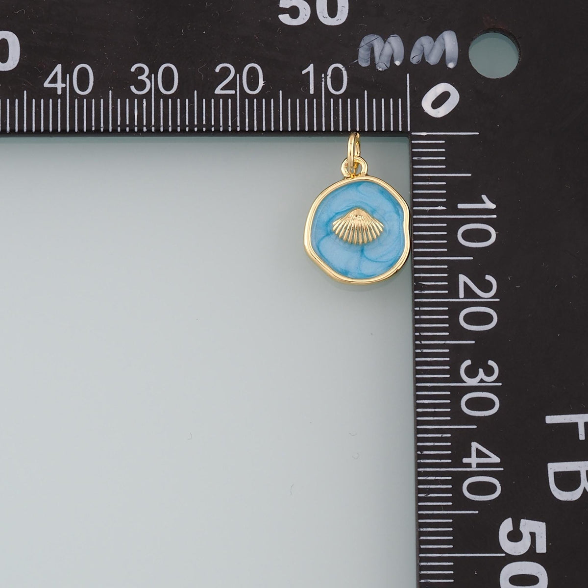Gold Shell Charms,18K Gold Filled Scallop Pendant,Enamel Conch Shell Charm Bracelet Necklace for DIY Jewelry Making Supply