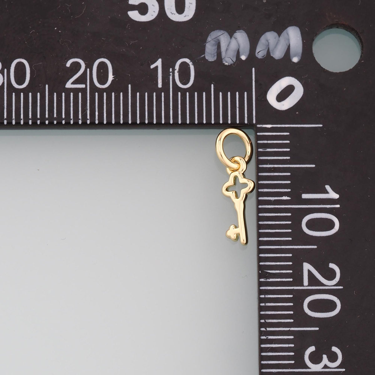 18K Gold Filled Key Pendant,Key Charm Bracelet Necklace for DIY Jewelry Making Supply