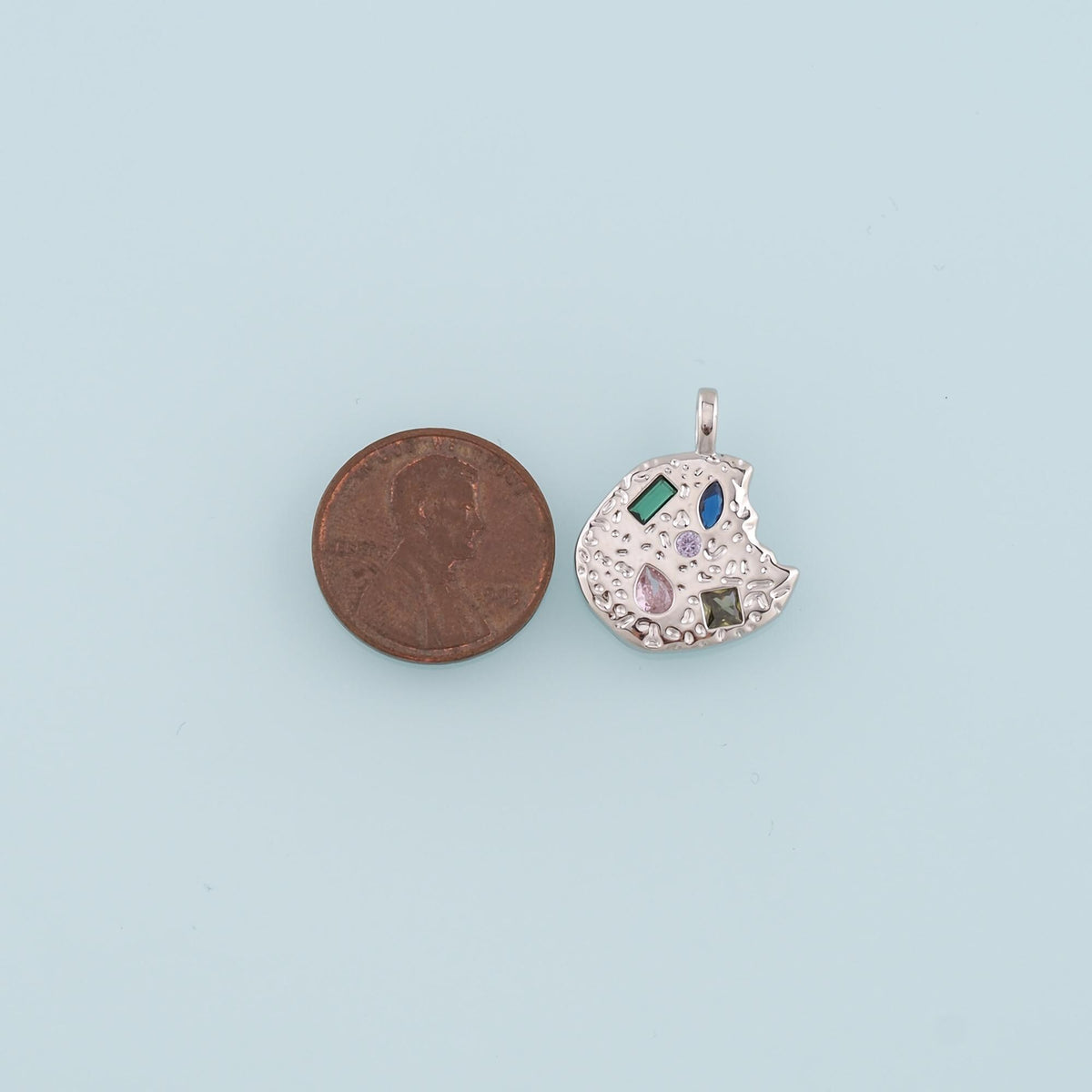 18K Gold Filled Hand Charm Pendant for Jewelry Making