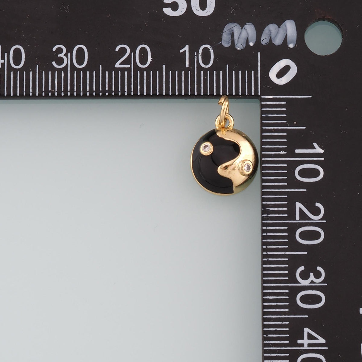 18K Gold Filled Hand Enamel Charm Pendant for Jewelry Making
