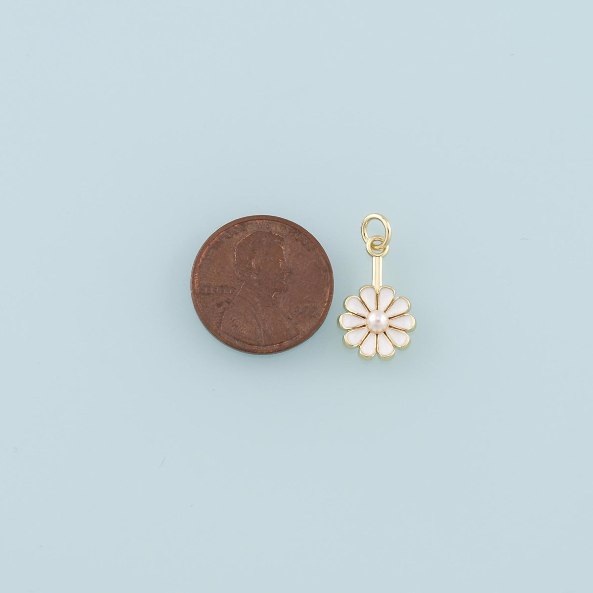Gold Daisy Charms,18K Gold Filled Pearl Daisy Pendant,Enamel Flower Charm Bracelet Necklace for DIY Jewelry Making Supply