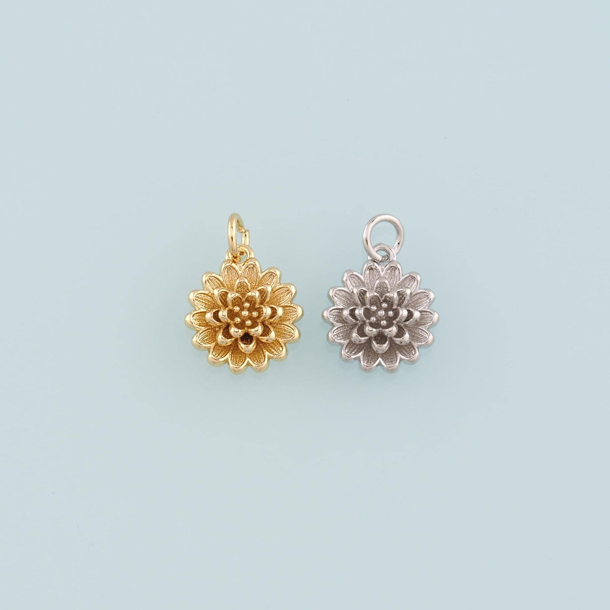 Gold Daisy Charms,18K Gold Filled Daisy Pendant,Daisy Charm Bracelet Necklace for DIY Jewelry Making Supply