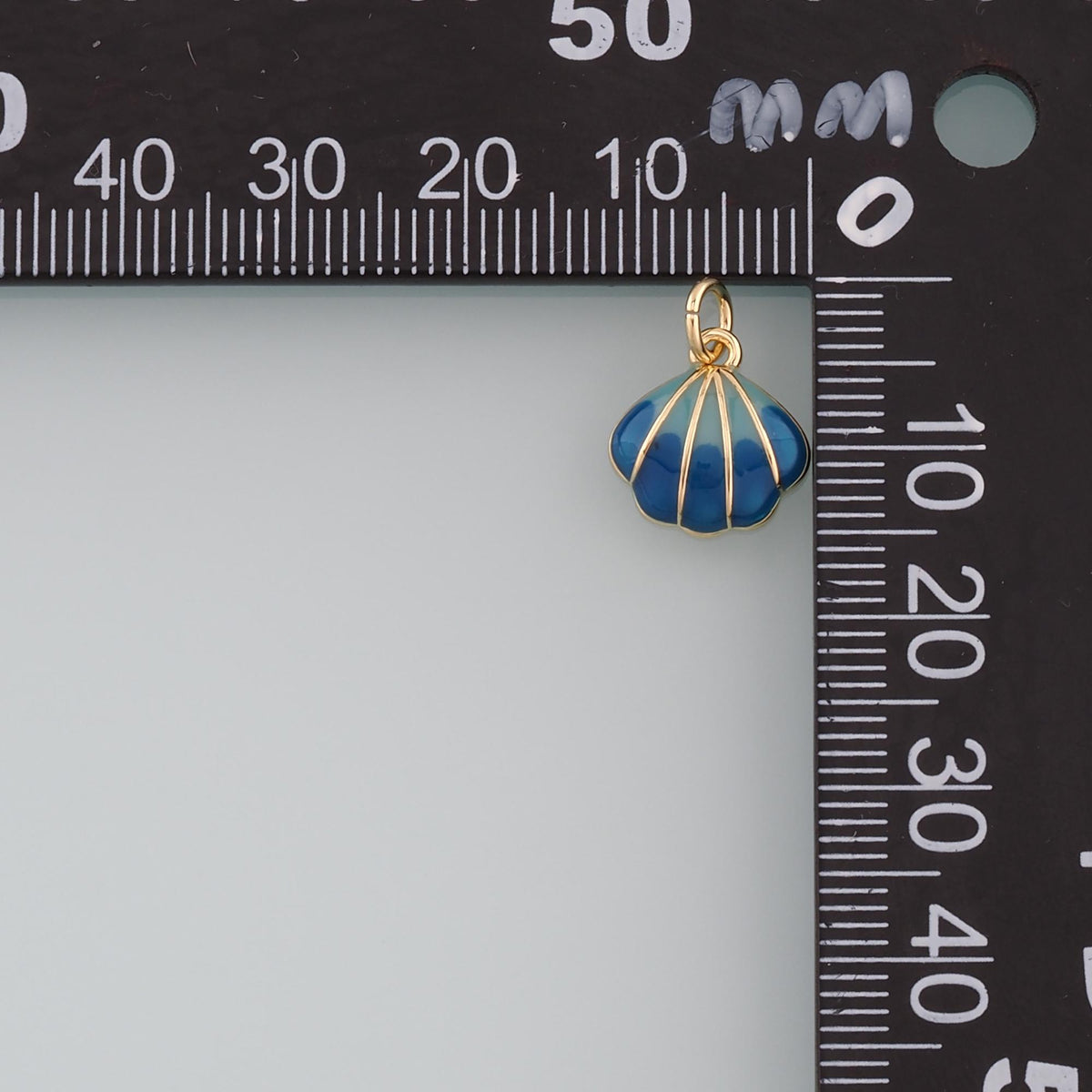 Gold Shell Charms,18K Gold Filled Scallop Pendant,Enamel Conch Shell Charm Bracelet Necklace for DIY Jewelry Making Supply