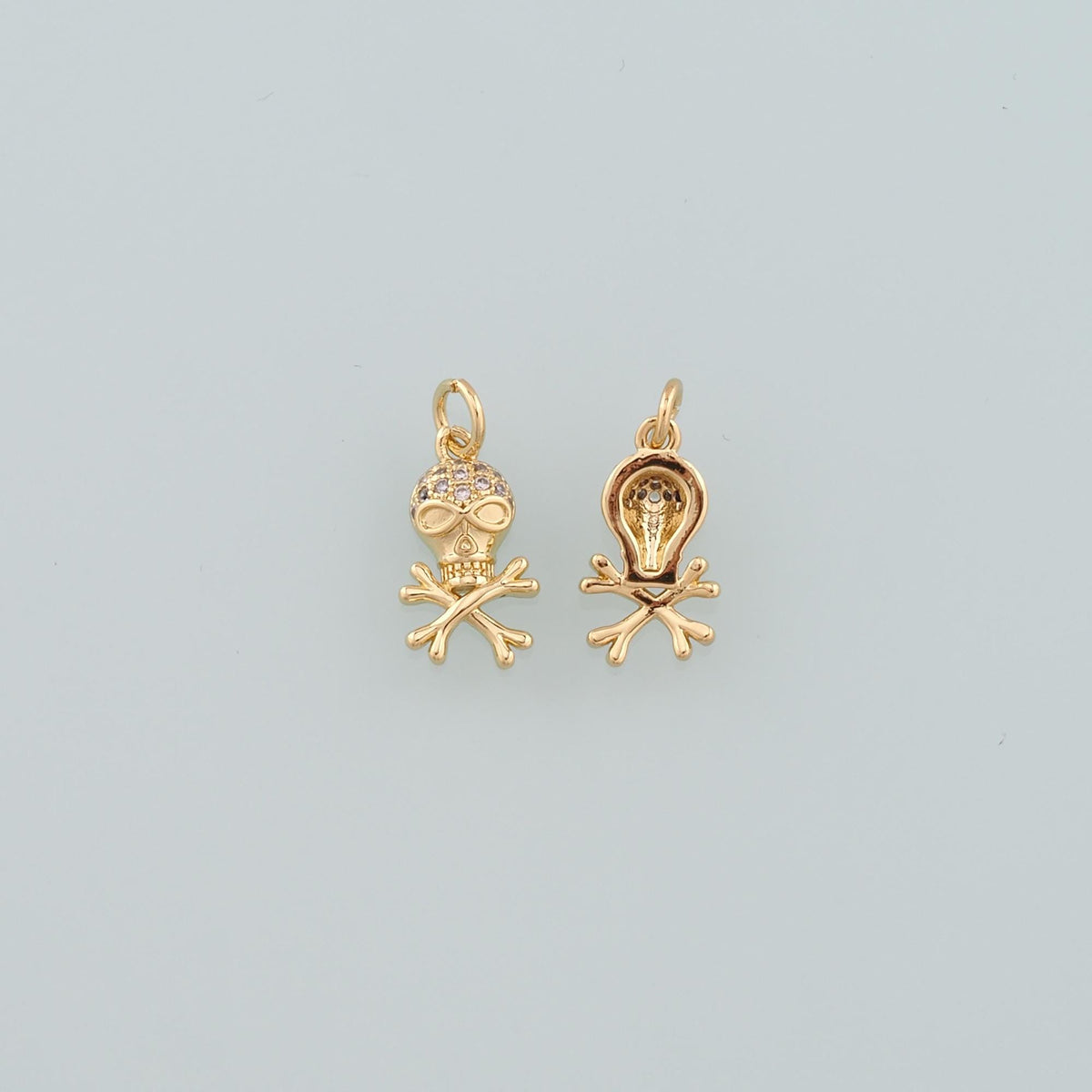 Gold Skull Charms,18K Gold Filled Skull Pendant,CZ Micro Pave halloween Skull Charm Bracelet Necklace for DIY Jewelry Making 