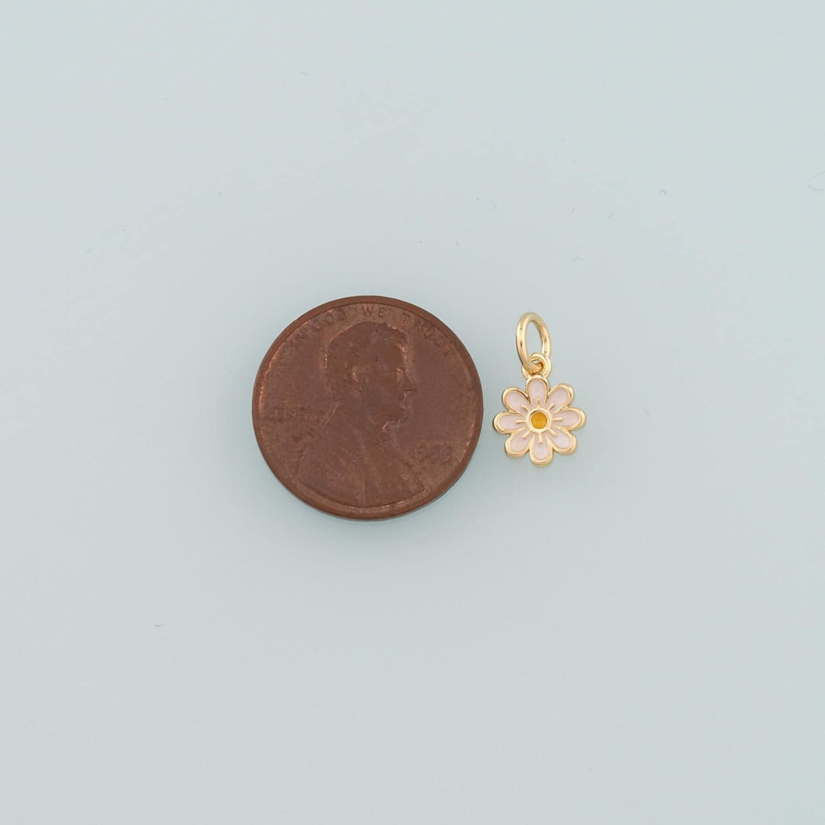 Gold Daisy Charms,18K Gold Filled Daisy Pendant,Enamel Daisy Charm Bracelet Necklace for DIY Jewelry Making Supply