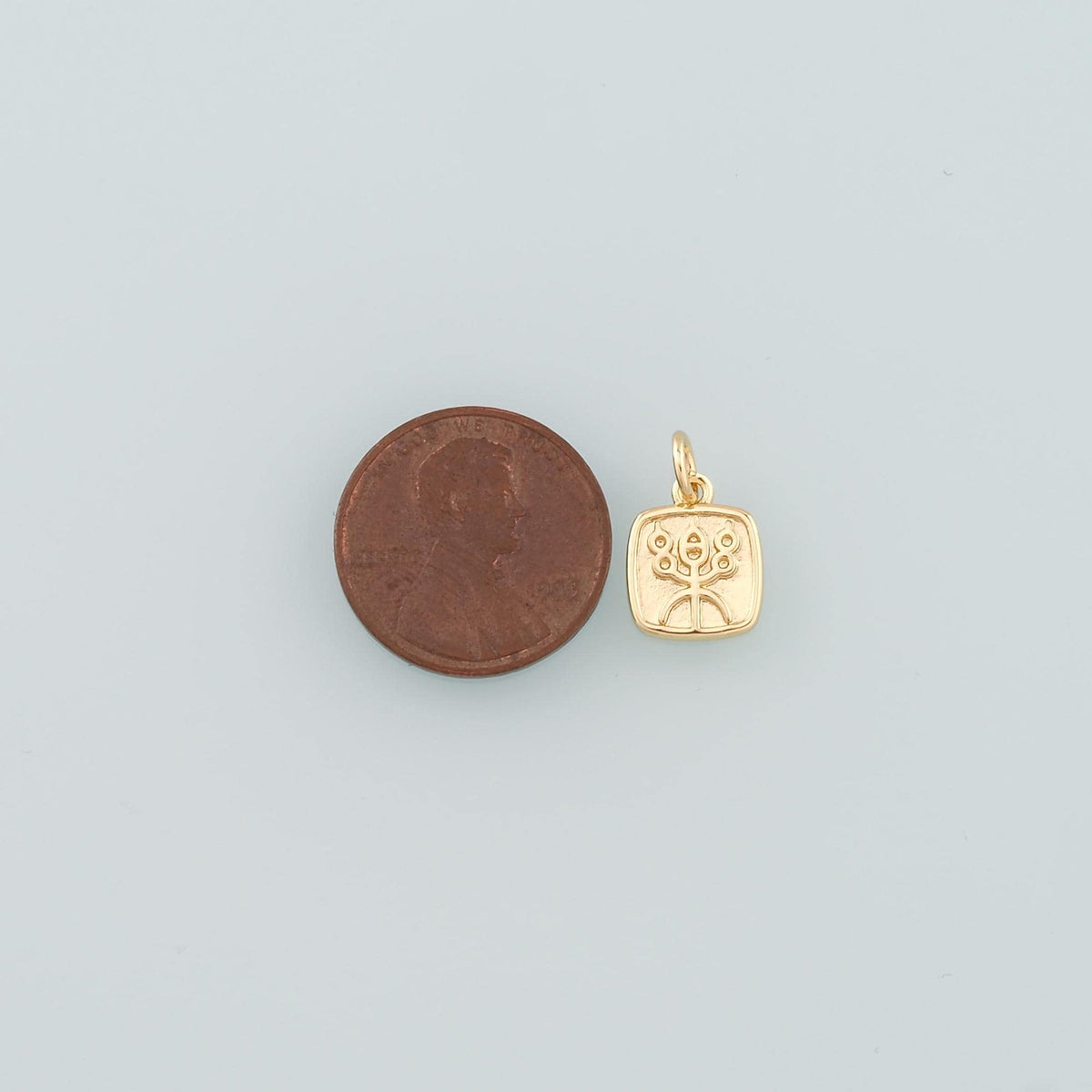 Gold Lotus Charms,18K Gold Filled Lotus Pendant,Dainty Lotus Charm Bracelet Necklace for DIY Jewelry Making Supply