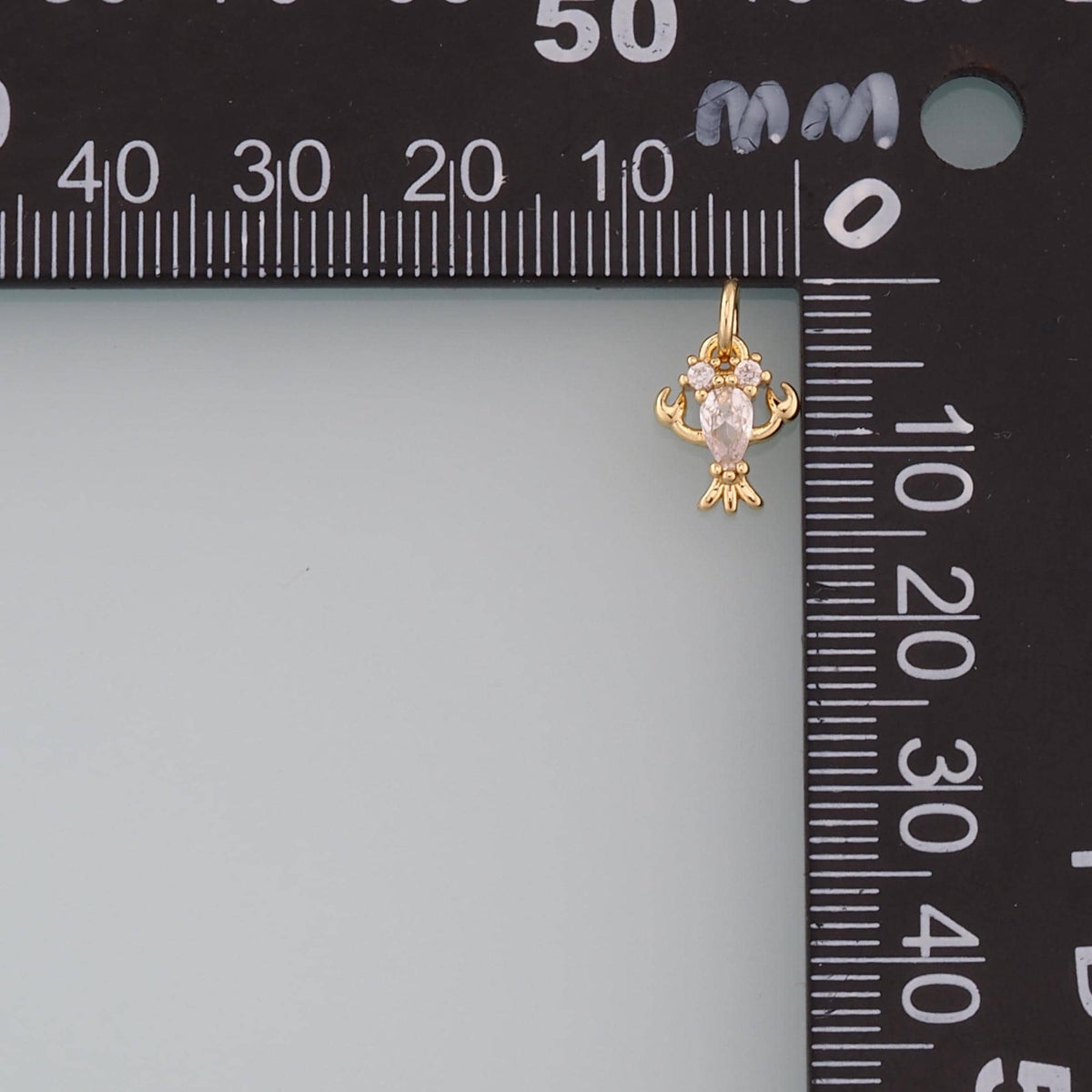 18K Gold Filled Hand CZ Charm Pendant for Jewelry Making
