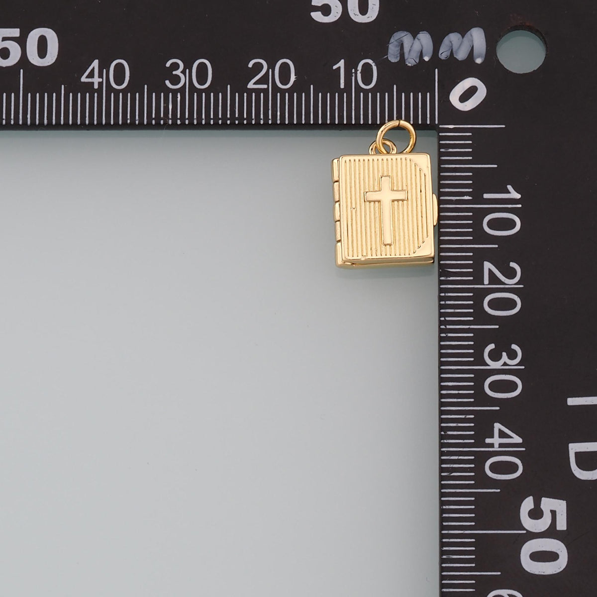 18K Gold Filled Cross Charm Pendant for Jewelry Making