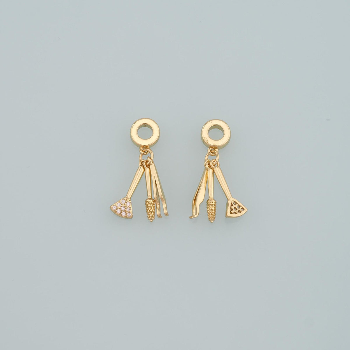 Gold Makeup Charms,18K Gold Filled Tweezers Pendant,Blush Brush Charm Bracelet Necklace for DIY Jewelry Making Supply