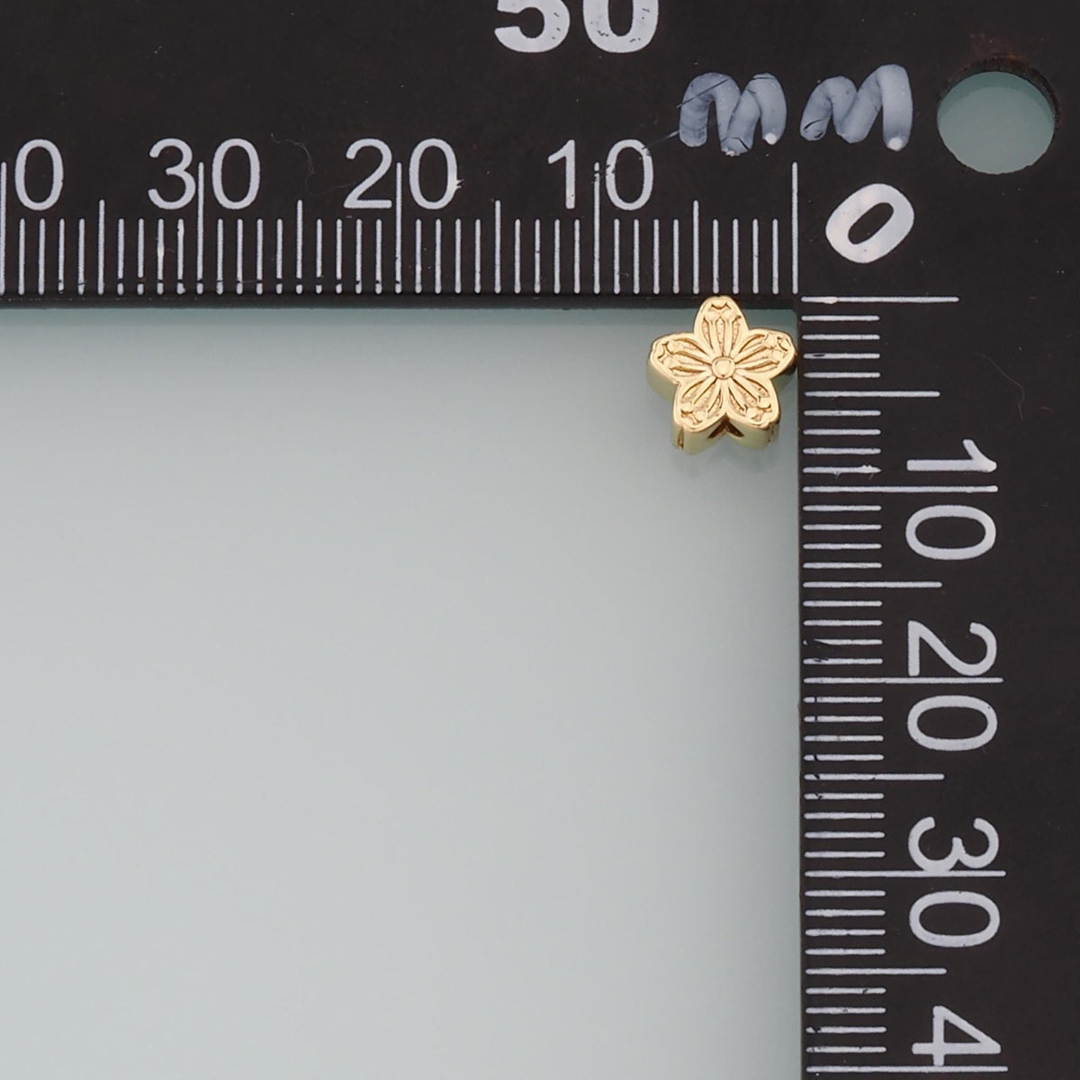 Gold Flower Spacer Beads Charms,18K Gold Filled Flower Bracelet Necklace for DIY Jewelry Making Supply