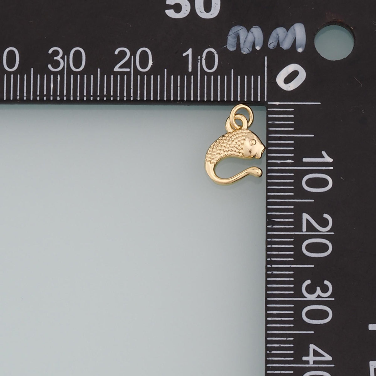 Gold Fish Charms,18K Gold Filled Fish Pendant,Dainty Fish Charm Bracelet Necklace for DIY Jewelry Making Supply