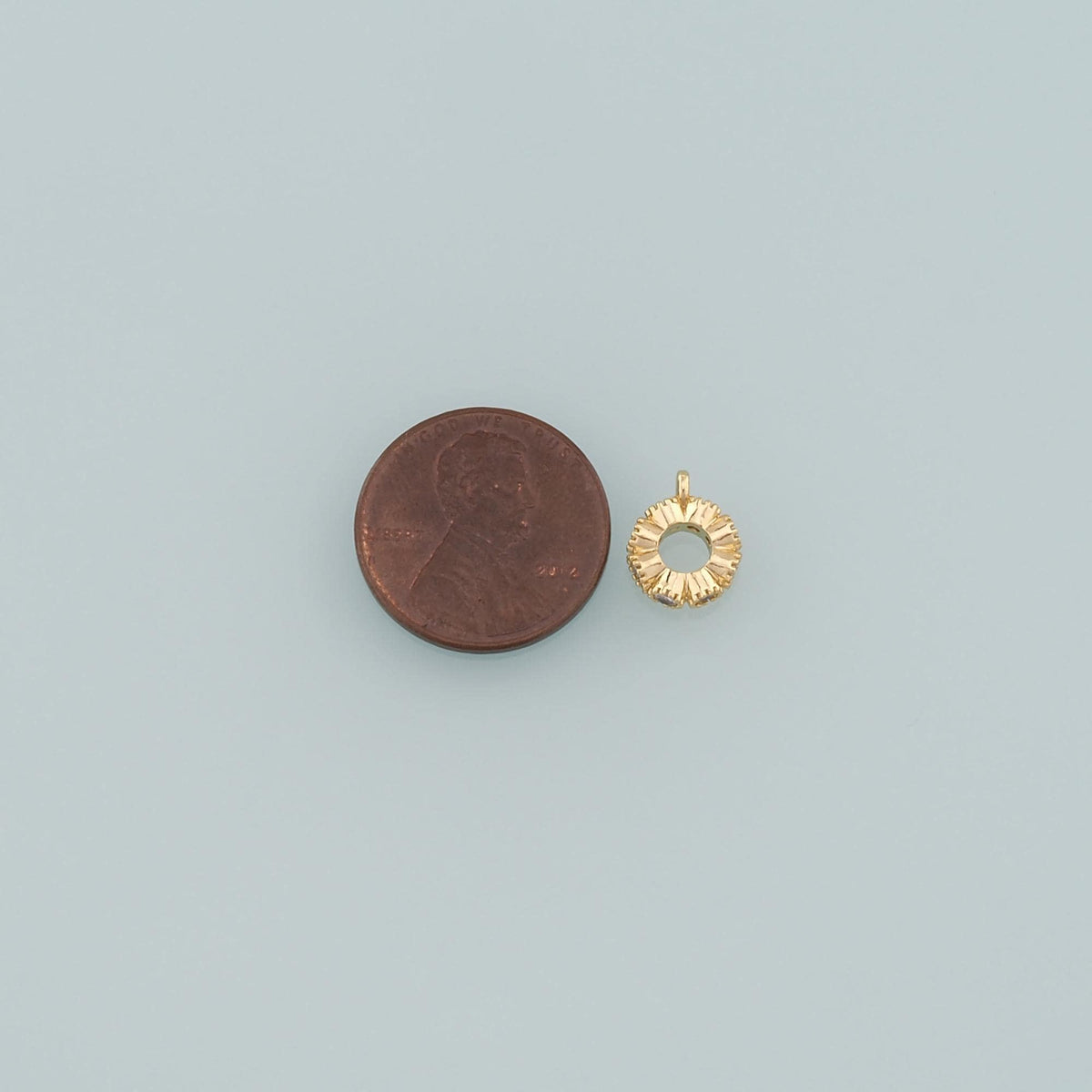 18K Gold Filled Hand Charm Pendant for Jewelry Making