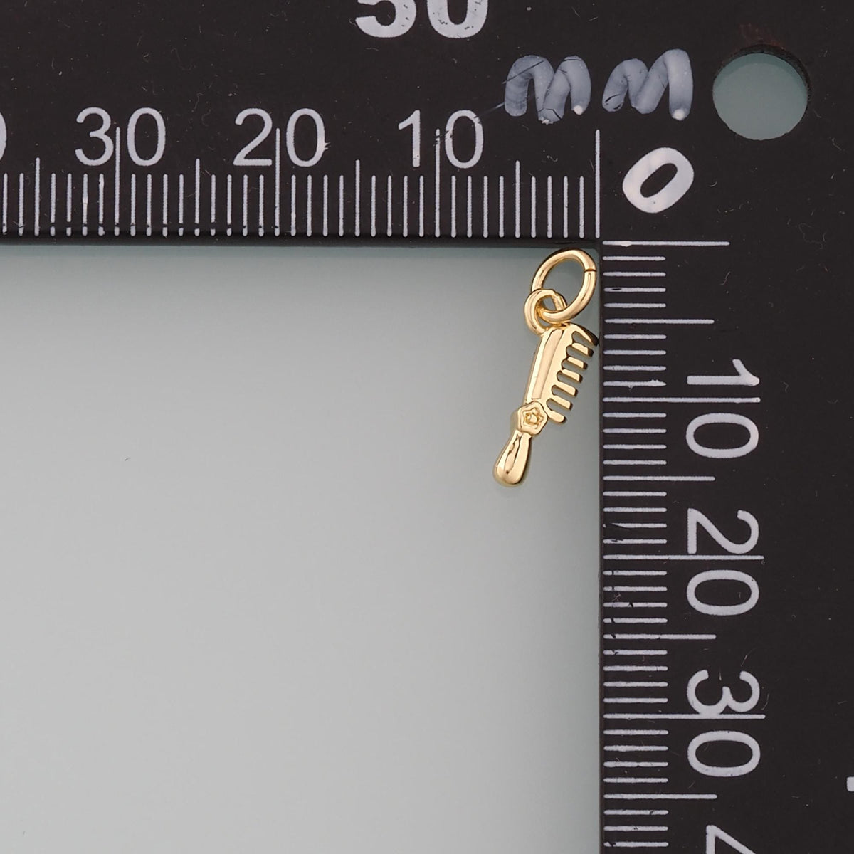 18K Gold Filled Comb Pendant,Dainty Hairstylist Comb Charm Bracelet Necklace for DIY Jewelry Making Supply