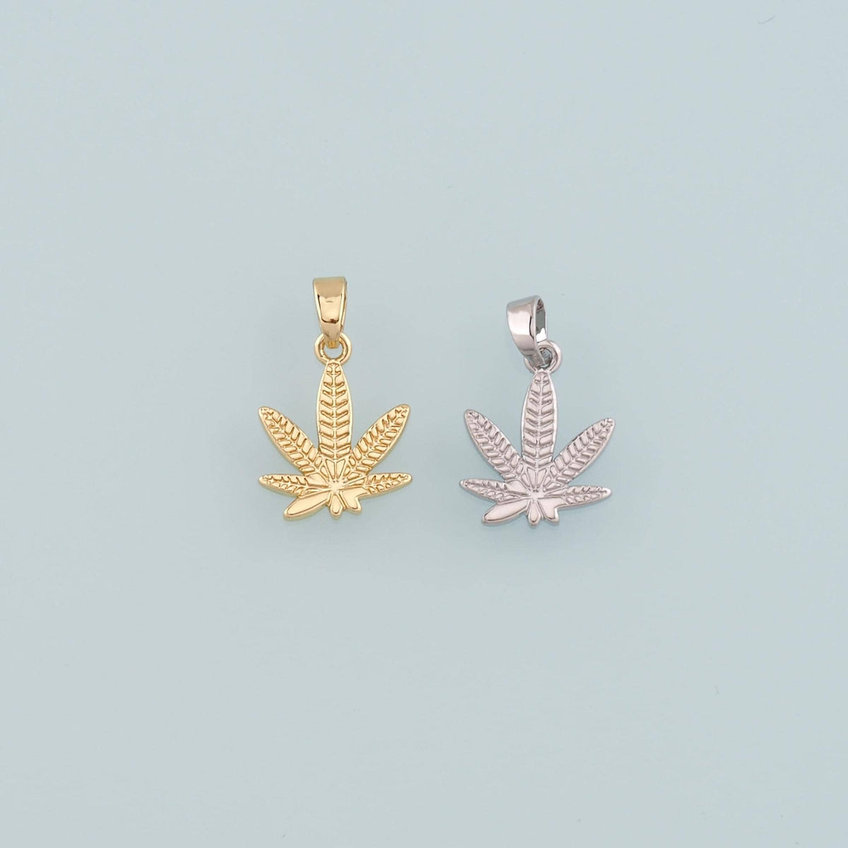 Gold Maple Leaf Charms,18K Gold Filled Maple Leaf Pendant,Leaf Charm Bracelet Necklace for DIY Jewelry Making Supply