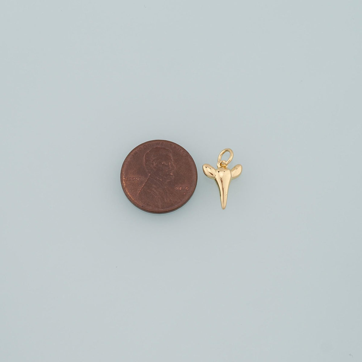 18K Gold Filled Hand Charm Pendant for Jewelry Making