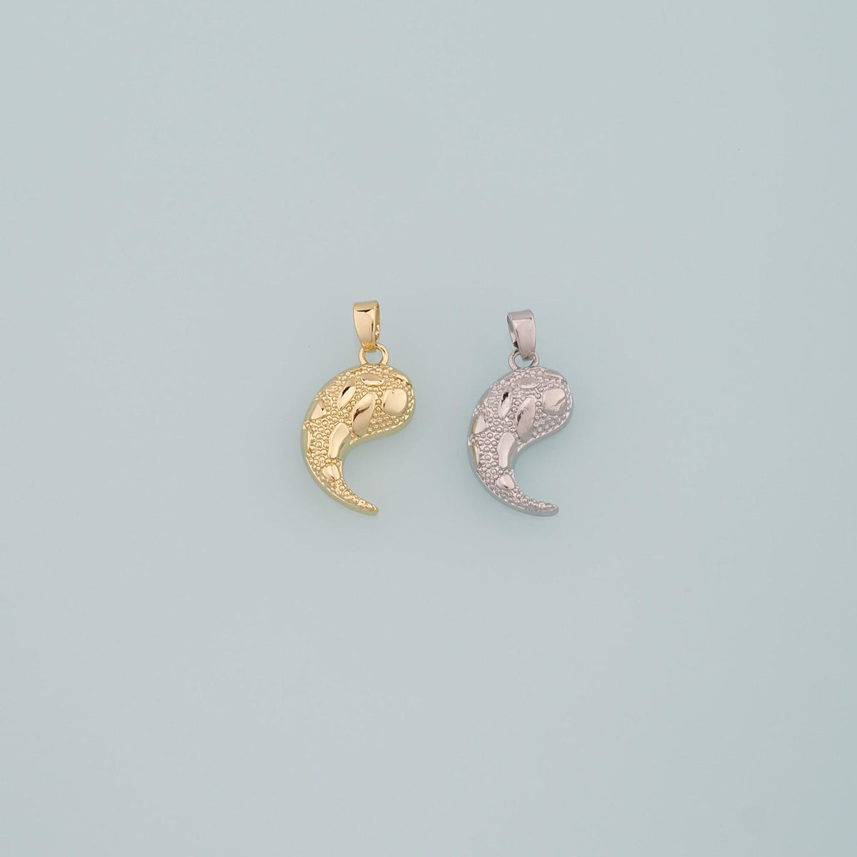 18K Gold Filled Hand Charm Pendant for Jewelry Making