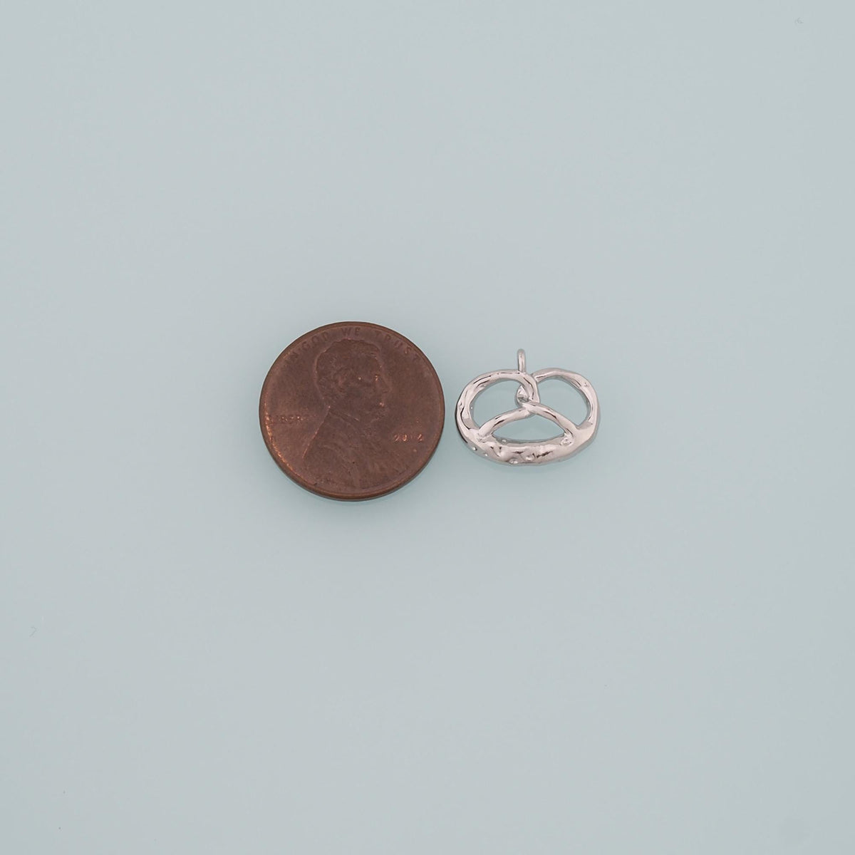 18K Gold Filled Hand Charm Pendant for Jewelry Making