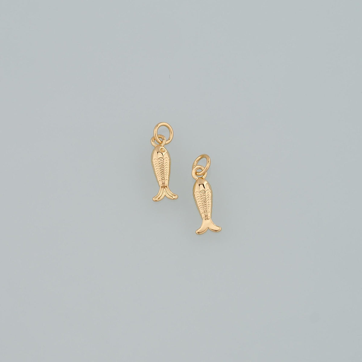 Gold Fish Charms,18K Gold Filled Fish Pendant,Ocean Charm Bracelet Necklace for DIY Jewelry Making Supply