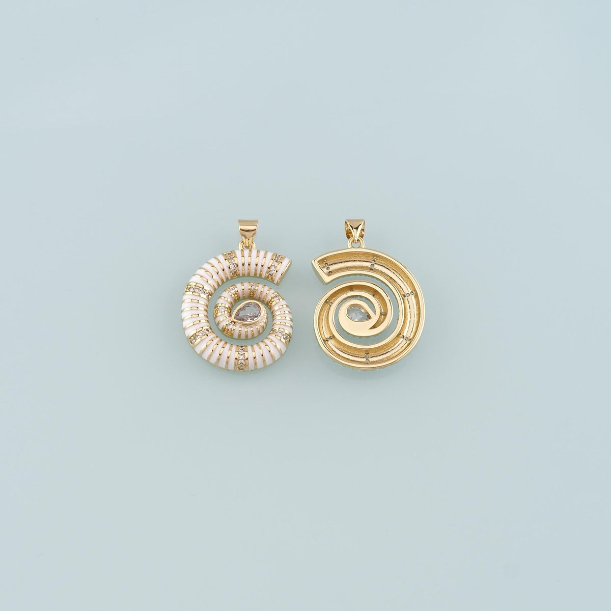 Gold Shell Charms,18K Gold Filled Conch Pendant,Enamel Conch Shell Charm Bracelet Necklace for DIY Jewelry Making Supply