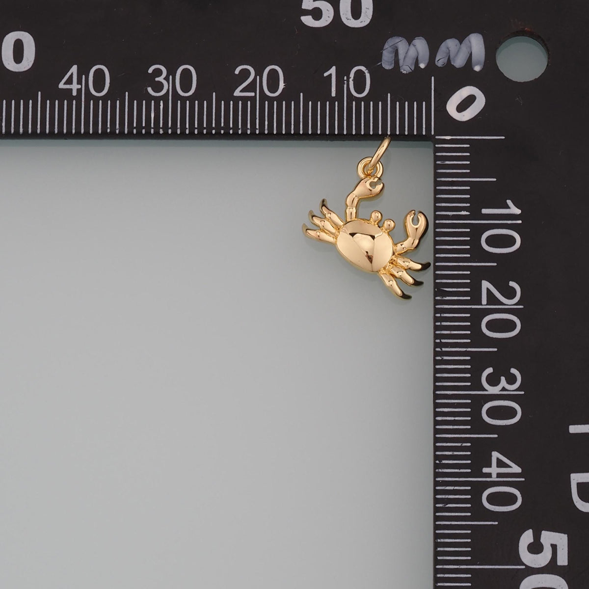 18K Gold Filled Hand Charm Pendant for Jewelry Making